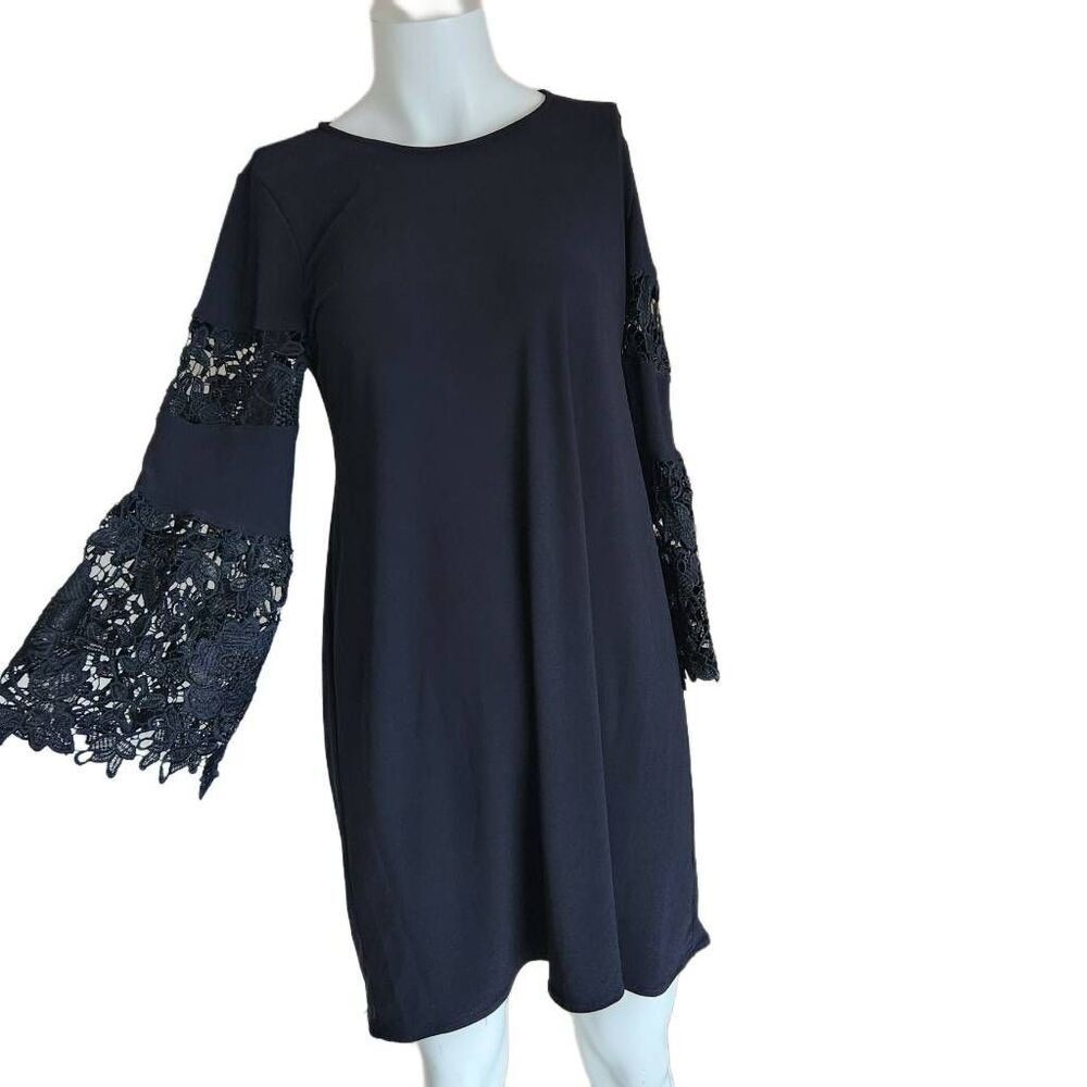 Alfani size 6 black floral lace bell sleeve dress above knee